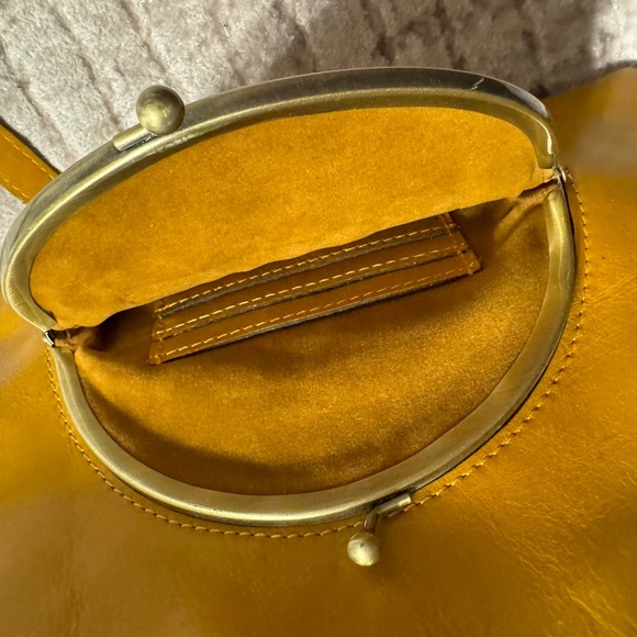 Patricia Nash mustard yellow leather handbag - Picture 5 of 8
